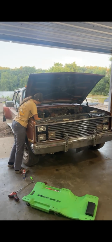 Removed 6.2L Detroit